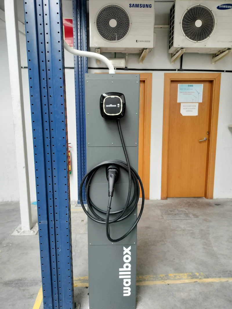 Punto de carga EV para vivienda en Aragón Instalación de cargador de vehículo eléctrico en Zaragoza