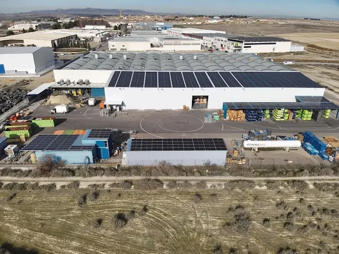 Placas solares industriales en Navarra Instalación fotovoltaica industrial para empresas en Navarra
