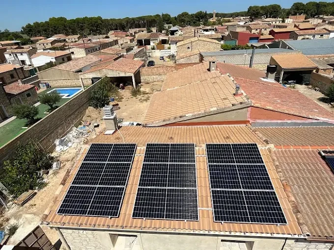 Instalación fotovoltaica en Pamplona Placas solares fotovoltaicas instaladas en Pamplona